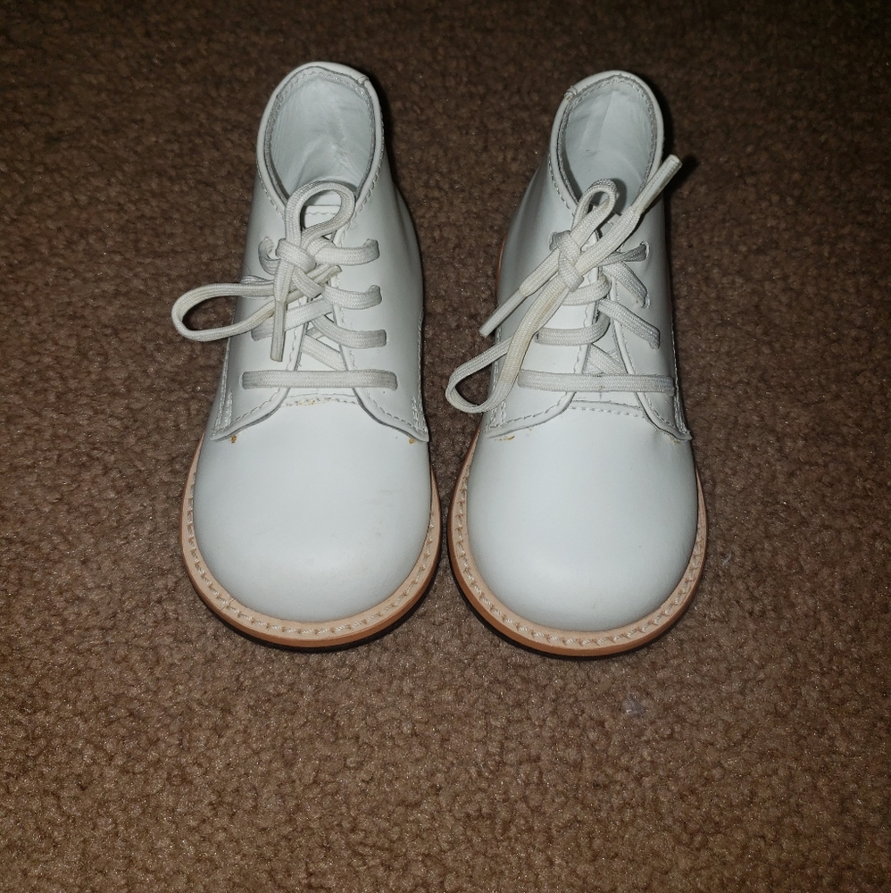 Josmo Walker Shoes